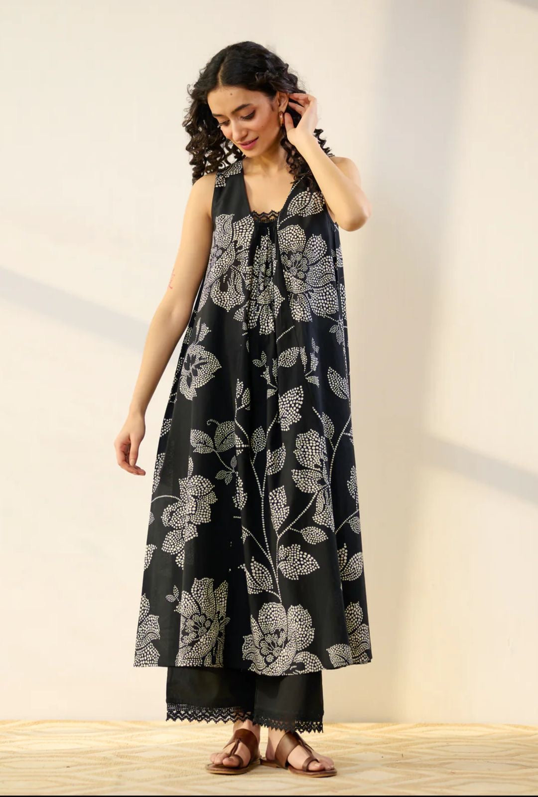 "TAMANA" Printed Sleeveless Cotton Kurta Pant Set ☀️ | KurtiSwag