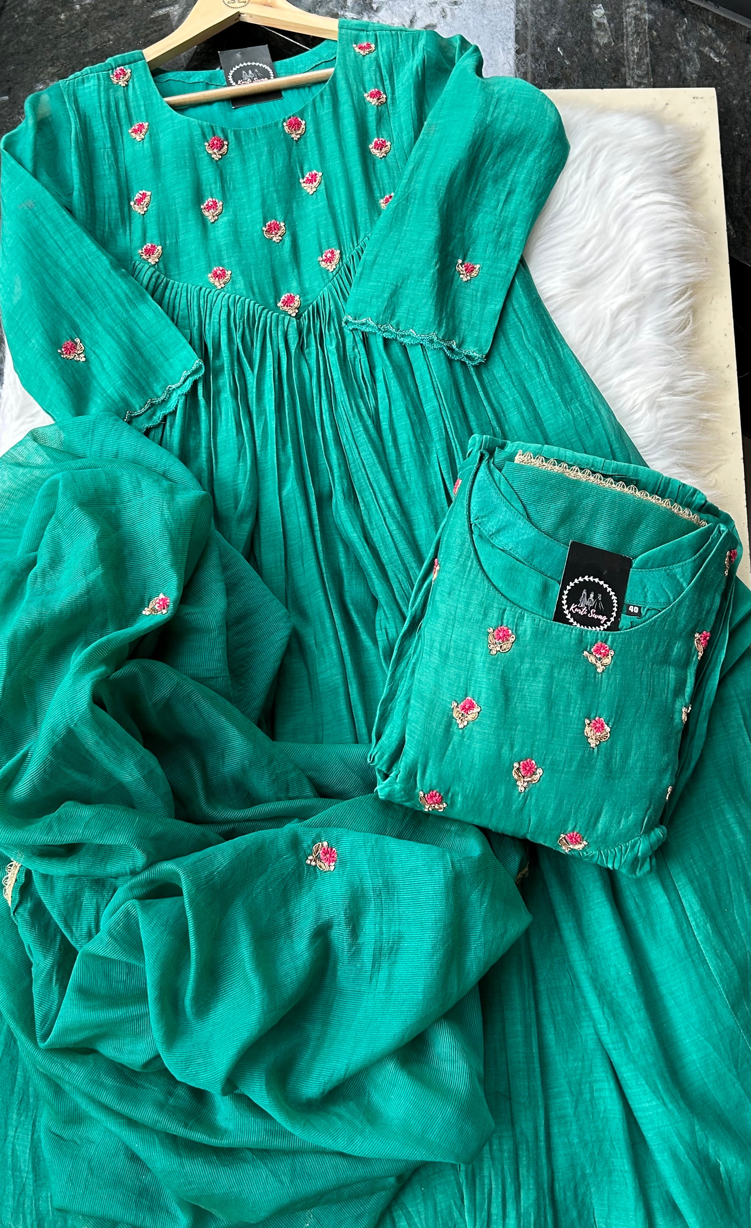 “AARINI”Premium Mul Chanderi Suit Set ✨❤️ | KurtiSwag