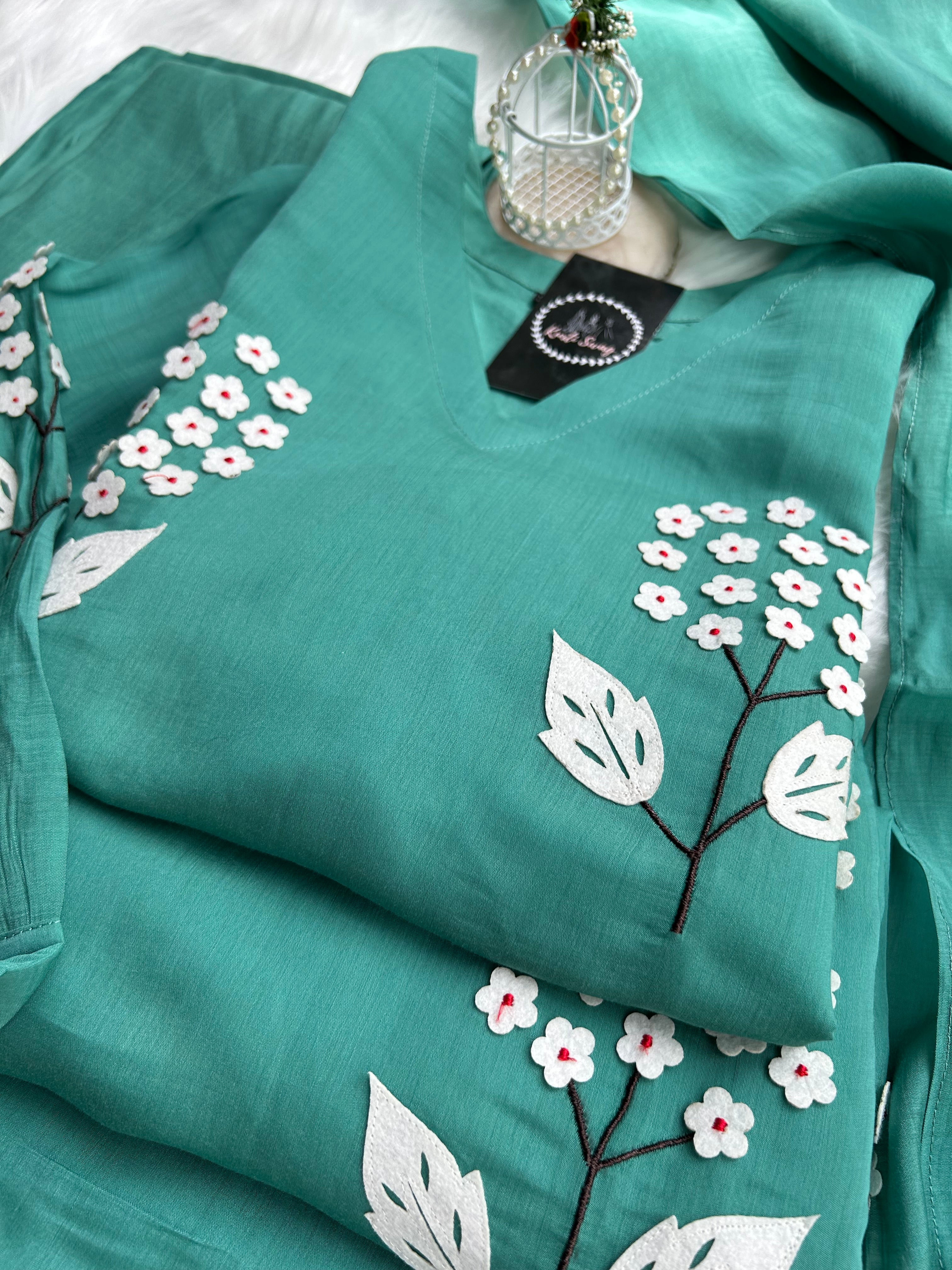 “The Flora Vibe” Premium Mul Chanderi Kurti Set✨💕 | KurtiSwag