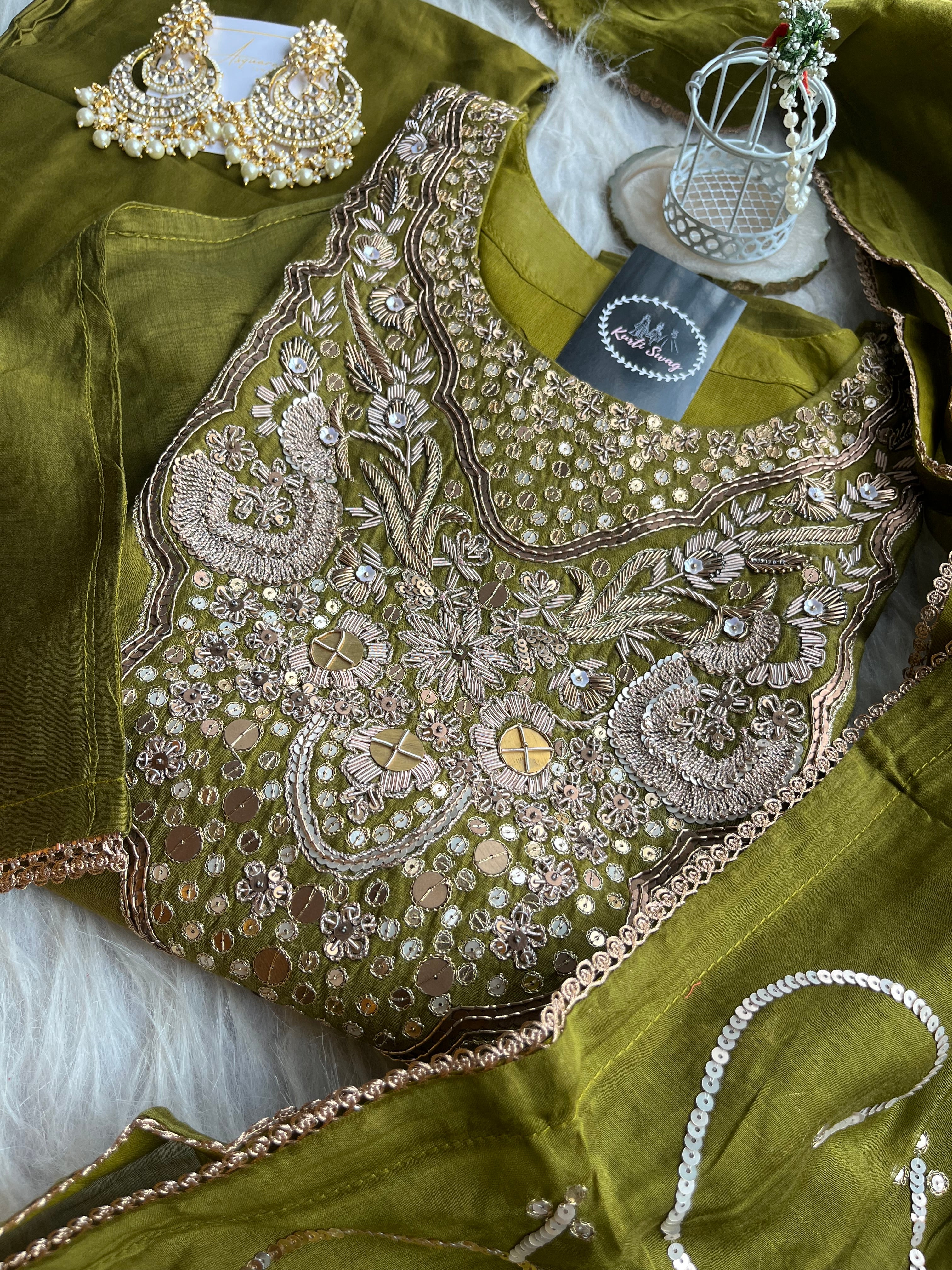 “SAMRAKSHA” Premium Festive Suit Set In Mul Chanderi ✨💕 | KurtiSwag