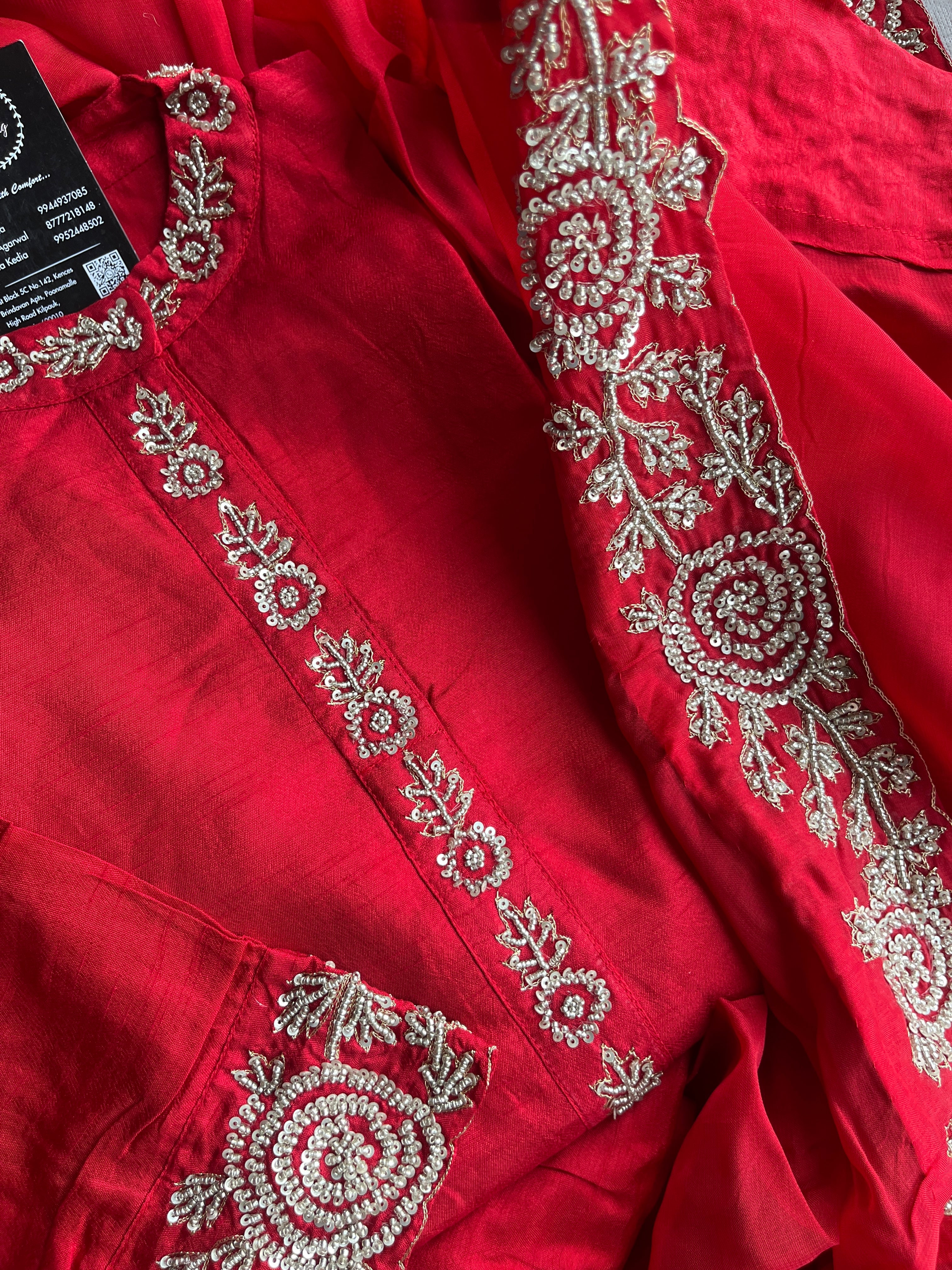 “ARADHYA” Dola Silk Festive Suit Set ✨ | KurtiSwag