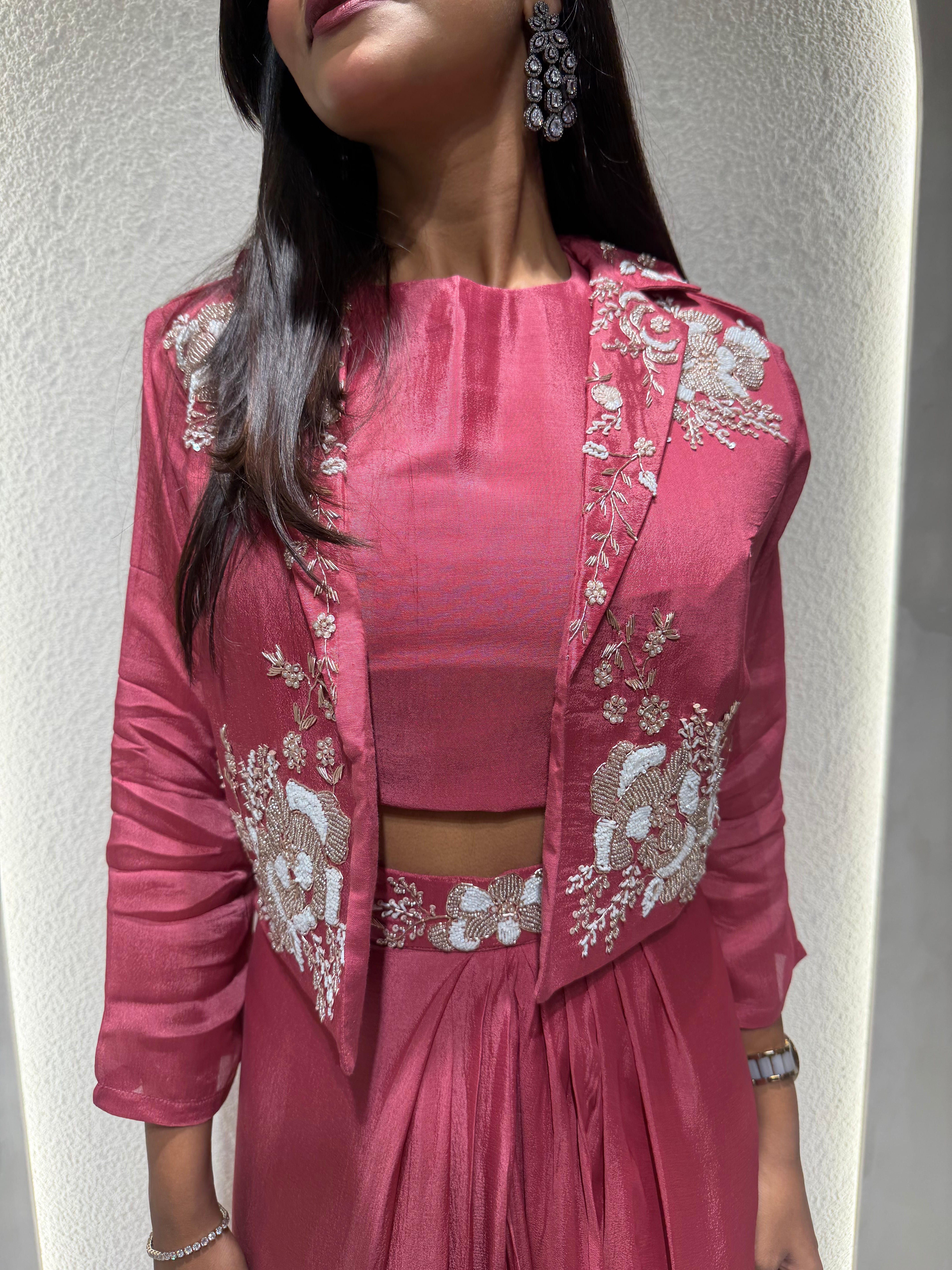 “JACKET ZARI” Indowestern Fit✨💕 | KurtiSwag