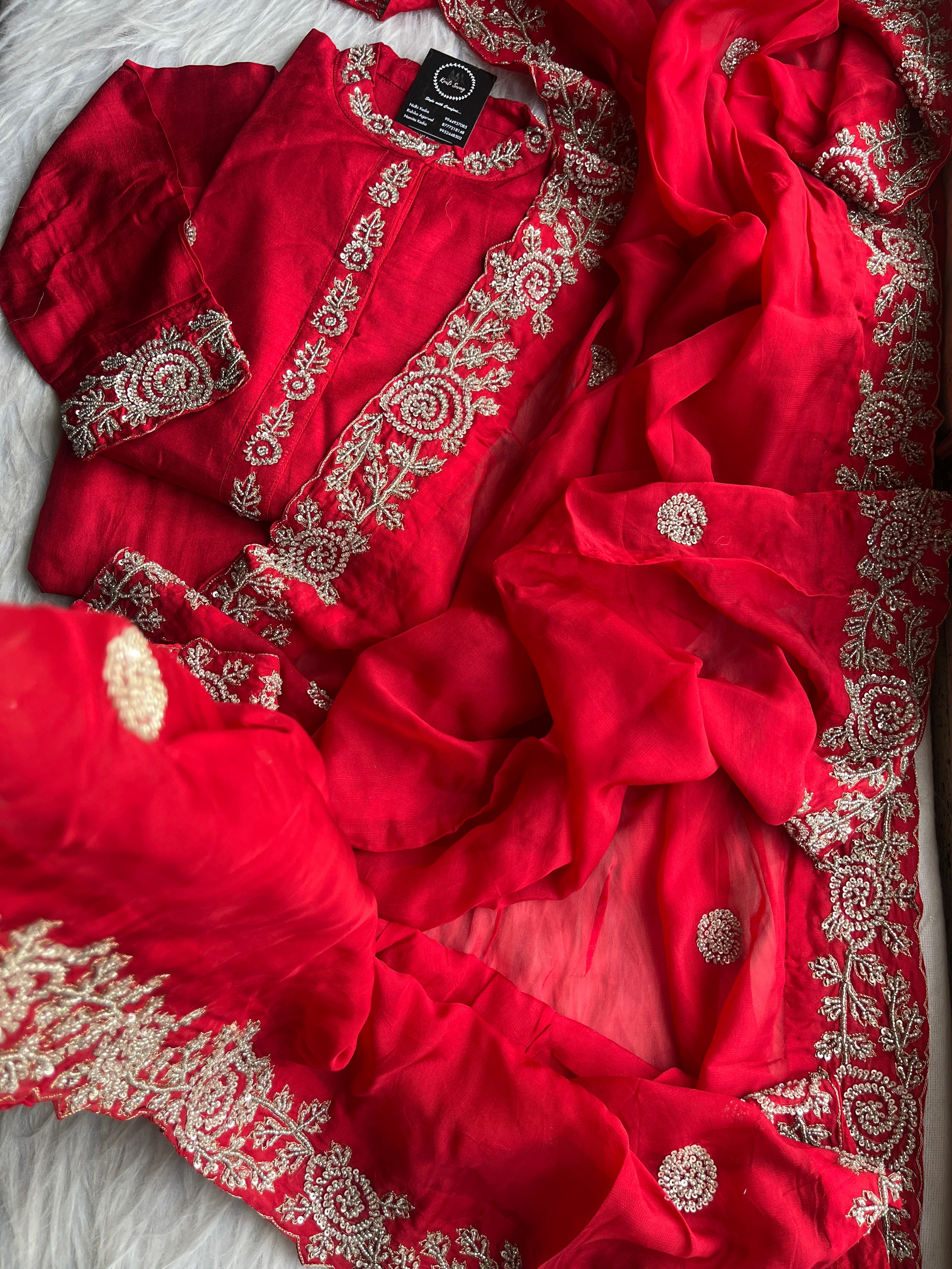 “ARADHYA” Dola Silk Festive Suit Set ✨ | KurtiSwag