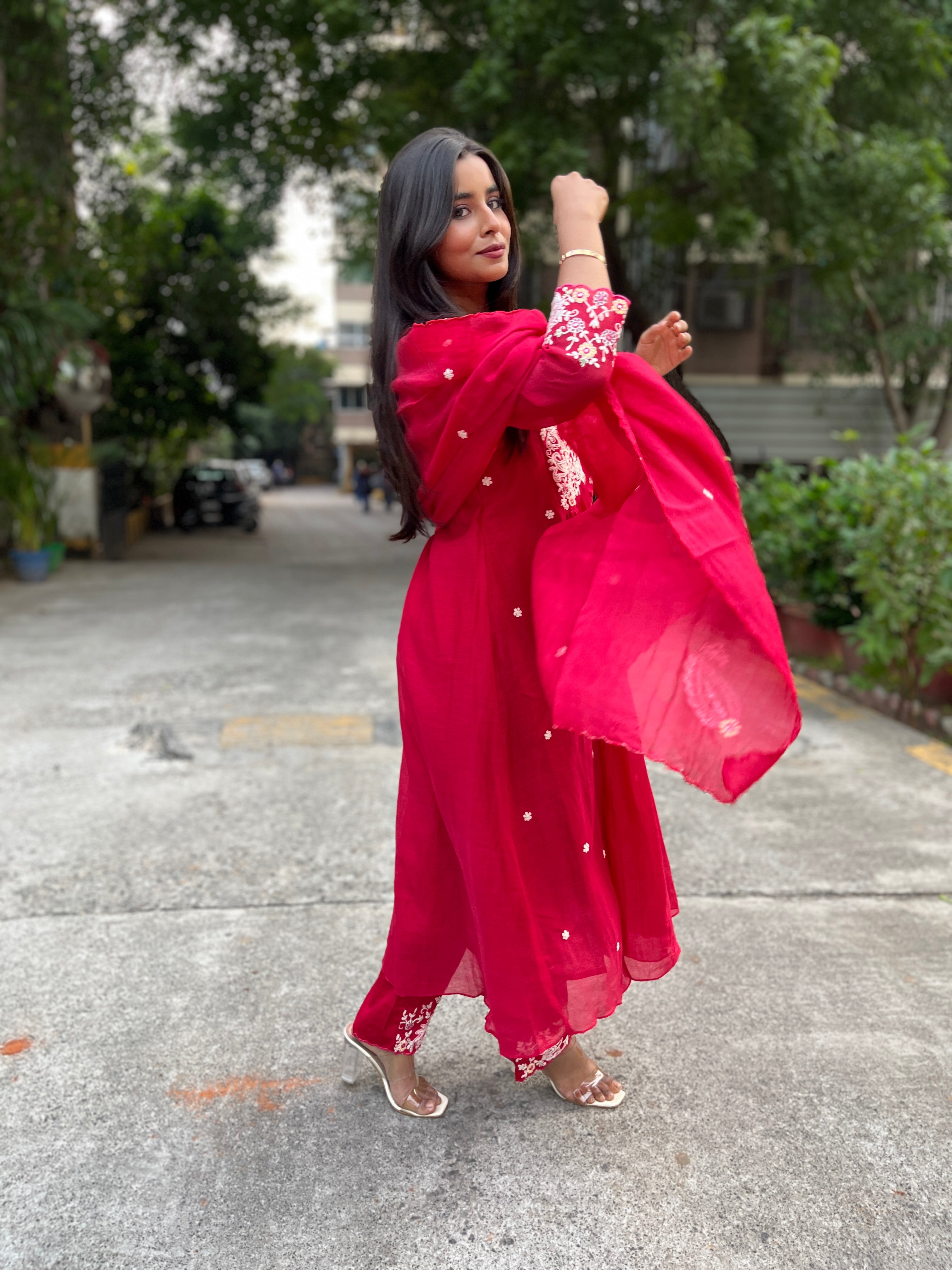 “URVASHI” Premium Mul Chanderi Thread Embroidered A Line Suit Set ✨❤️ | KurtiSwag