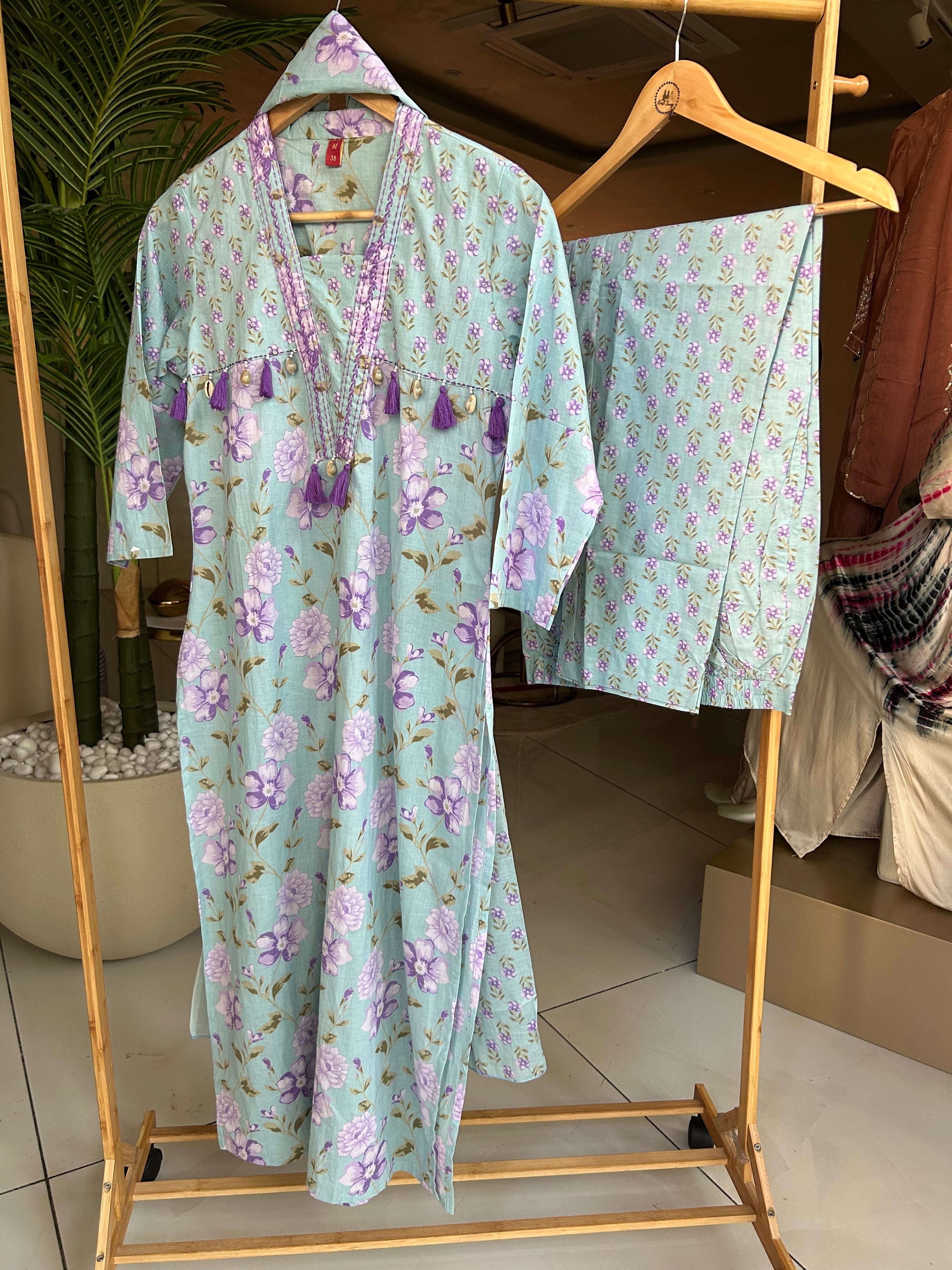 “PHOOL GARDEN” Cotton Printed Kurta Set | KurtiSwag