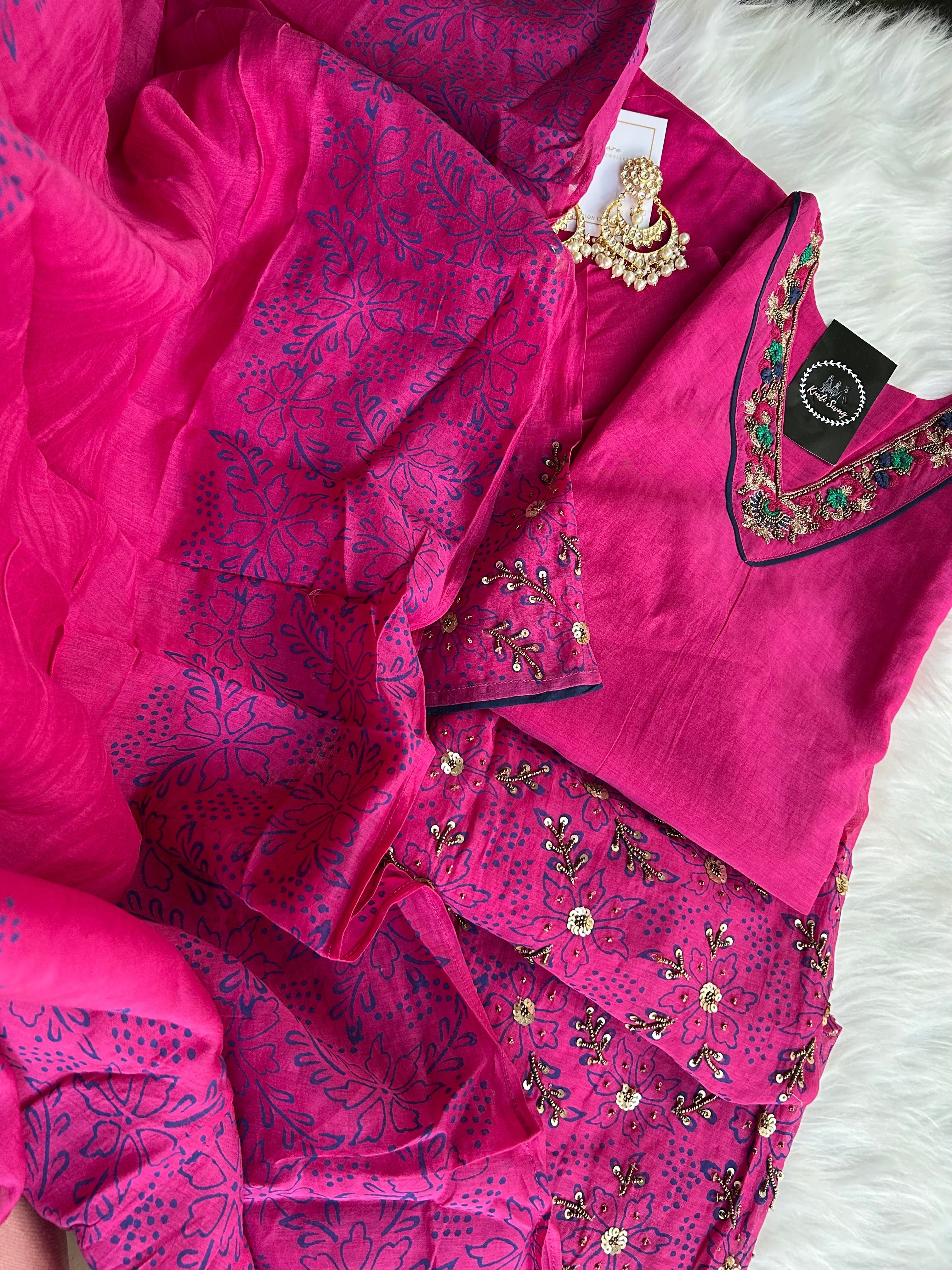 “KOMAL” Mul Chanderi Kurta Set | KurtiSwag