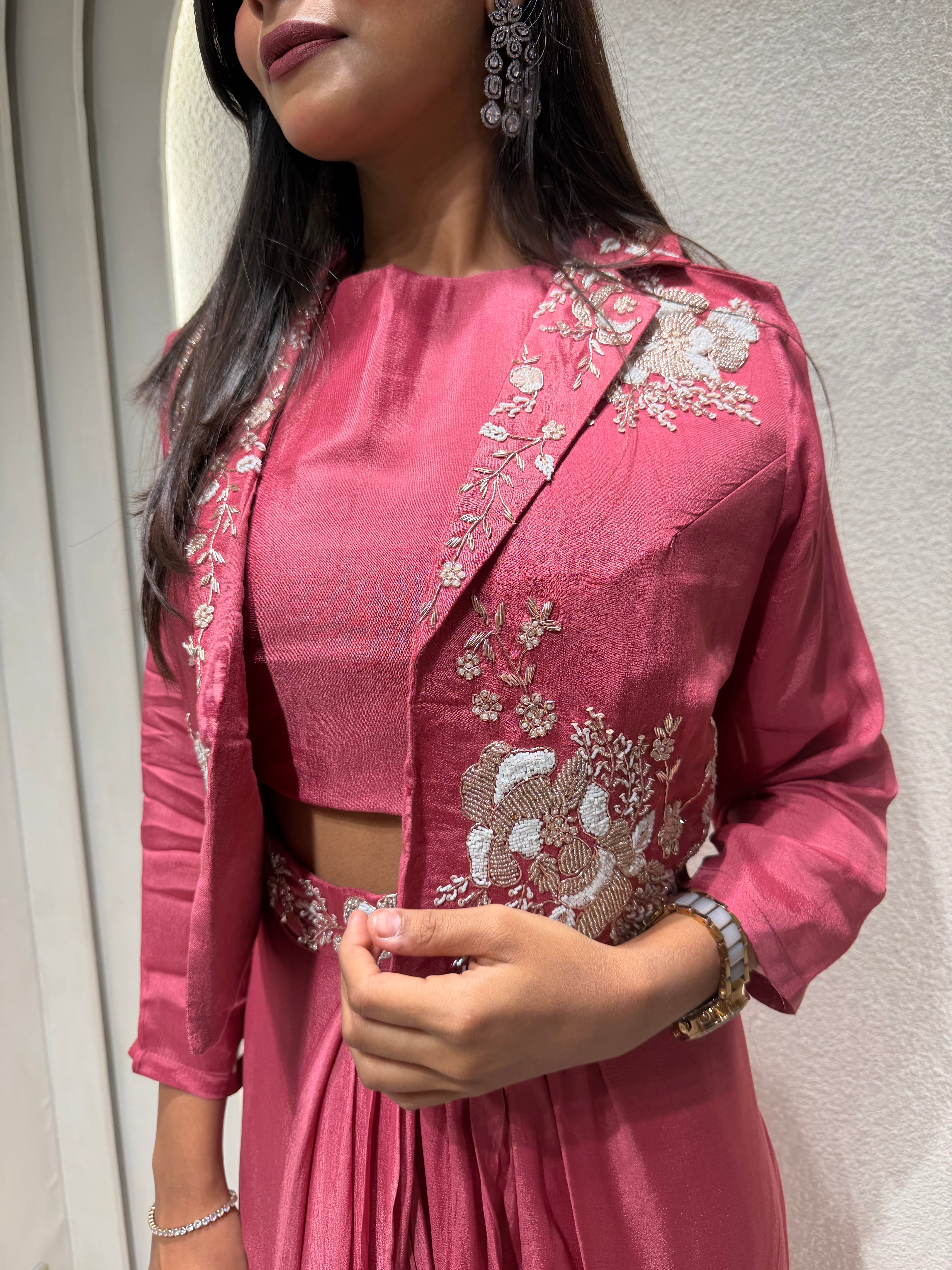 “JACKET ZARI” Indowestern Fit✨💕 | KurtiSwag