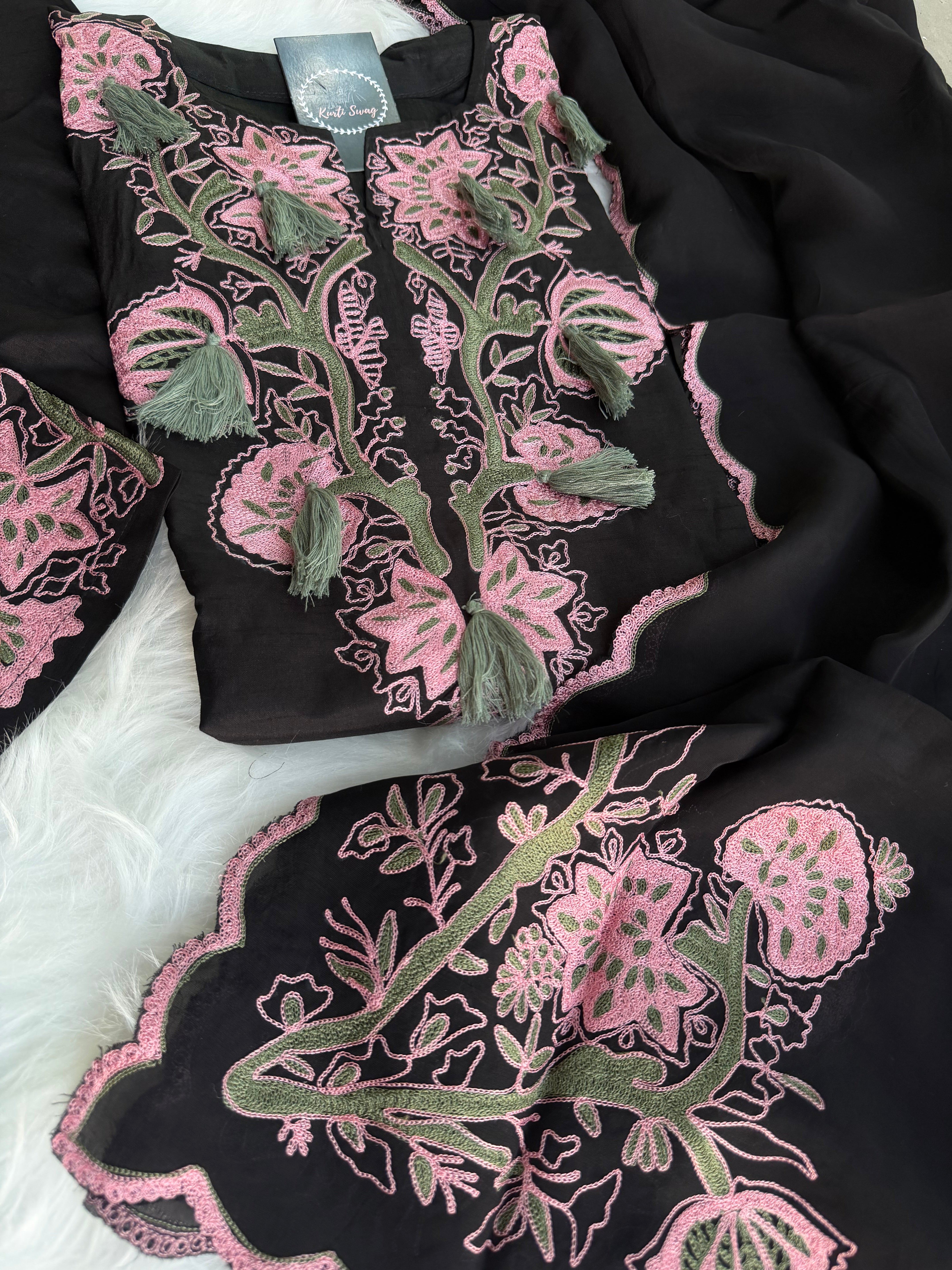 “BLUSH ON BLACK” Dola Silk Suit Set 💕✨ | KurtiSwag