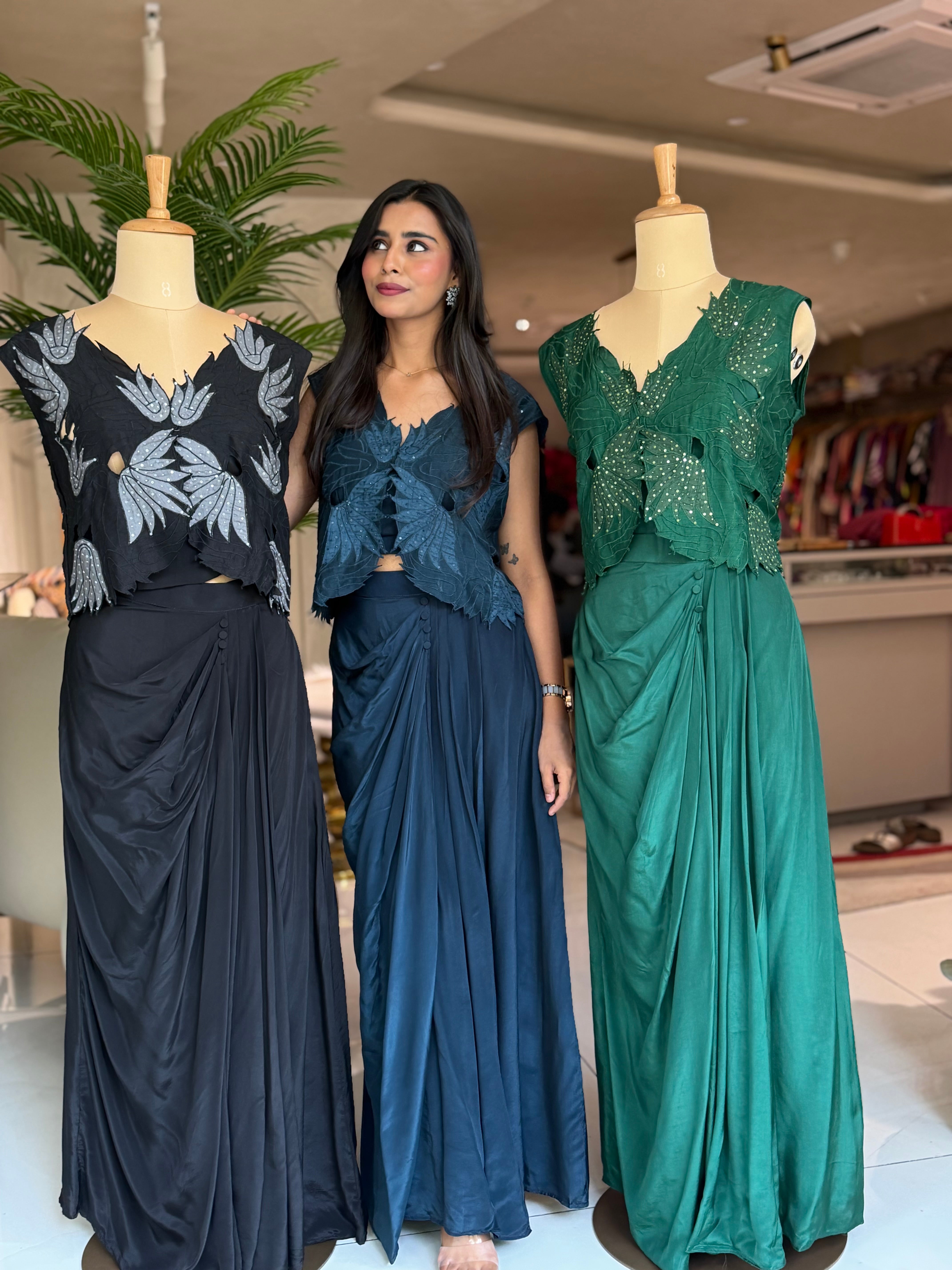 “THE MODERN JHAROKA” Indowestern Cutwork Skirt Set ✨💕 | KurtiSwag