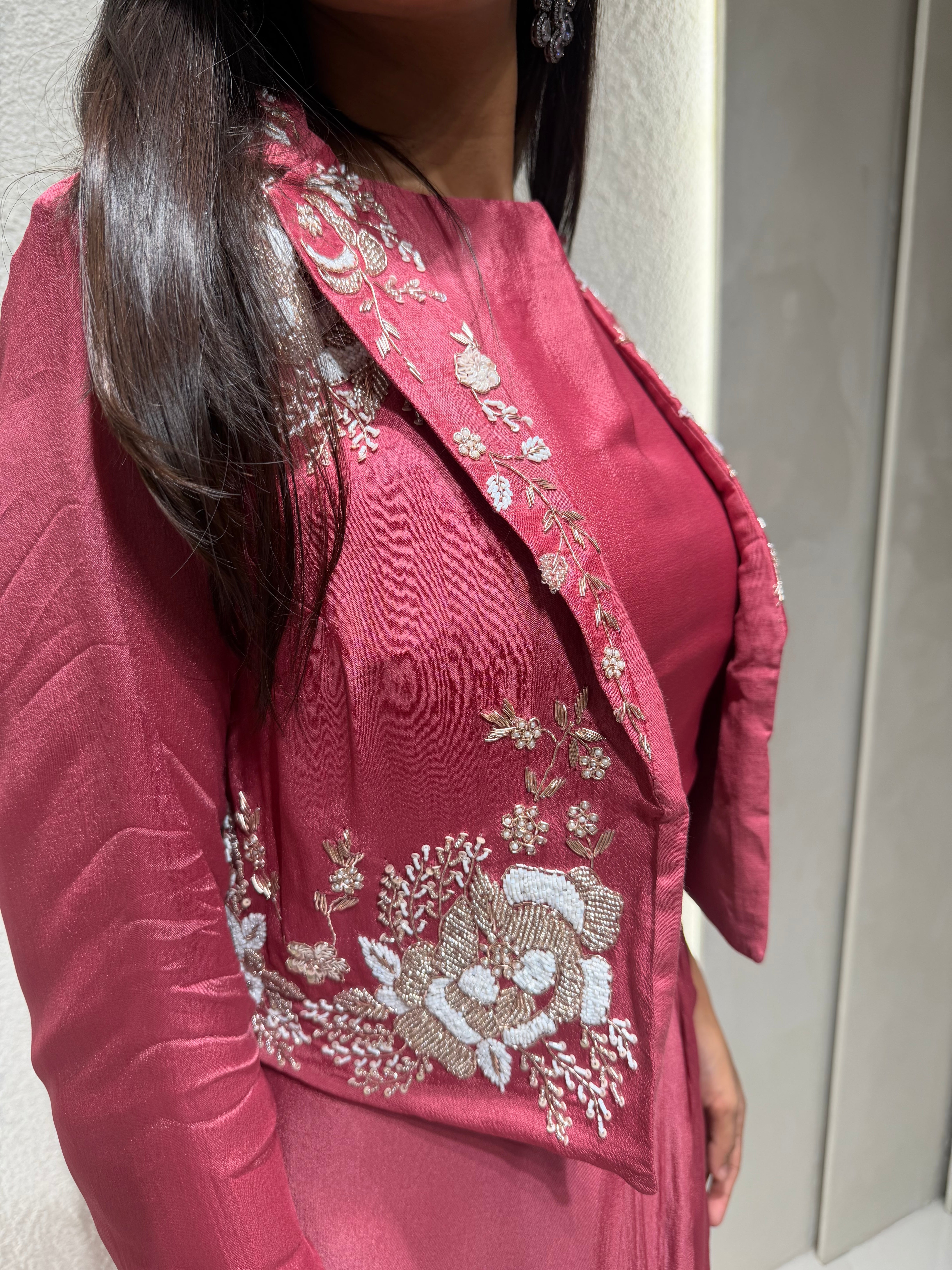 “JACKET ZARI” Indowestern Fit✨💕 | KurtiSwag
