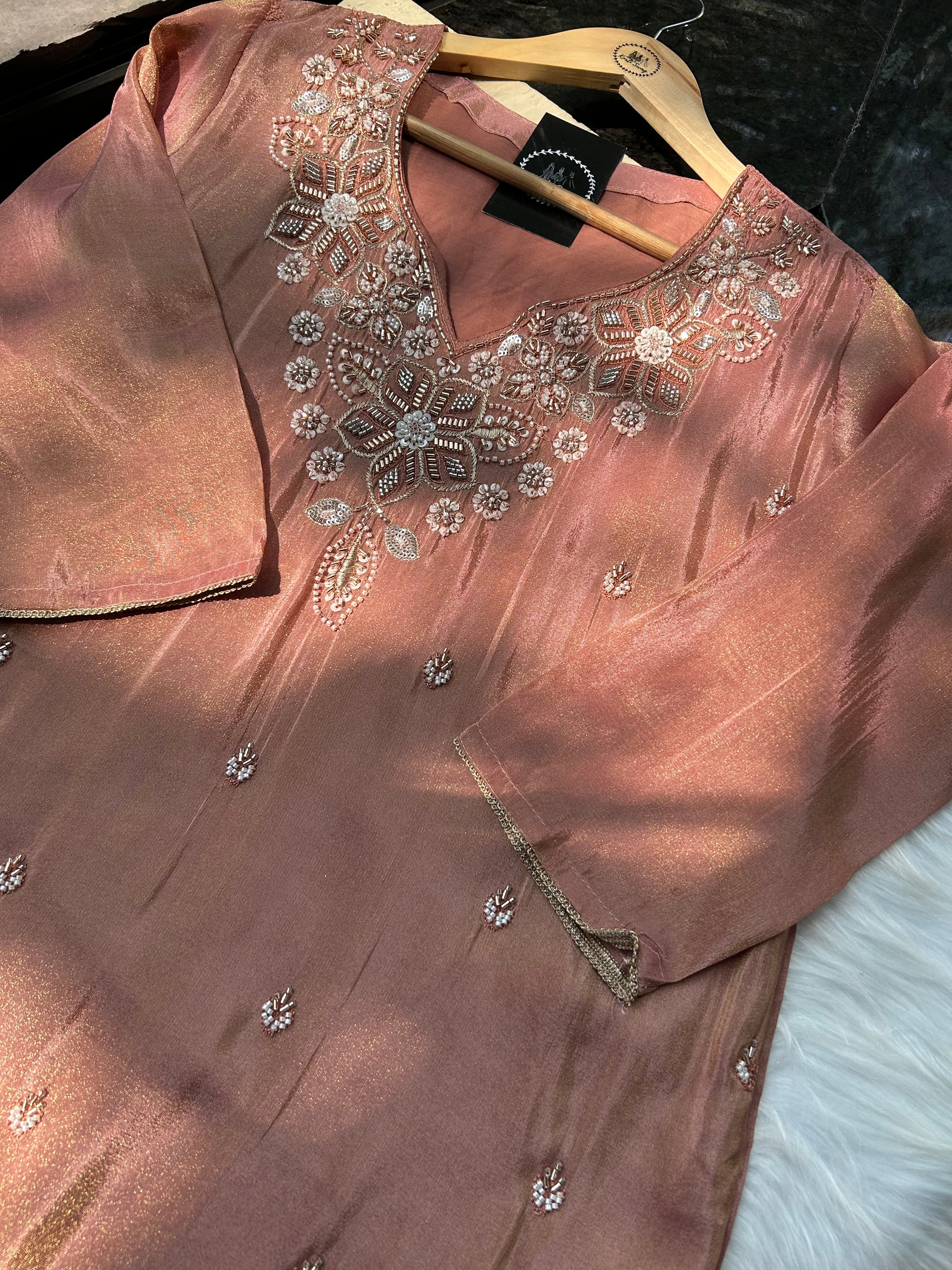“AFREEN” Tissue Silk Divider Set 💕✨ | KurtiSwag