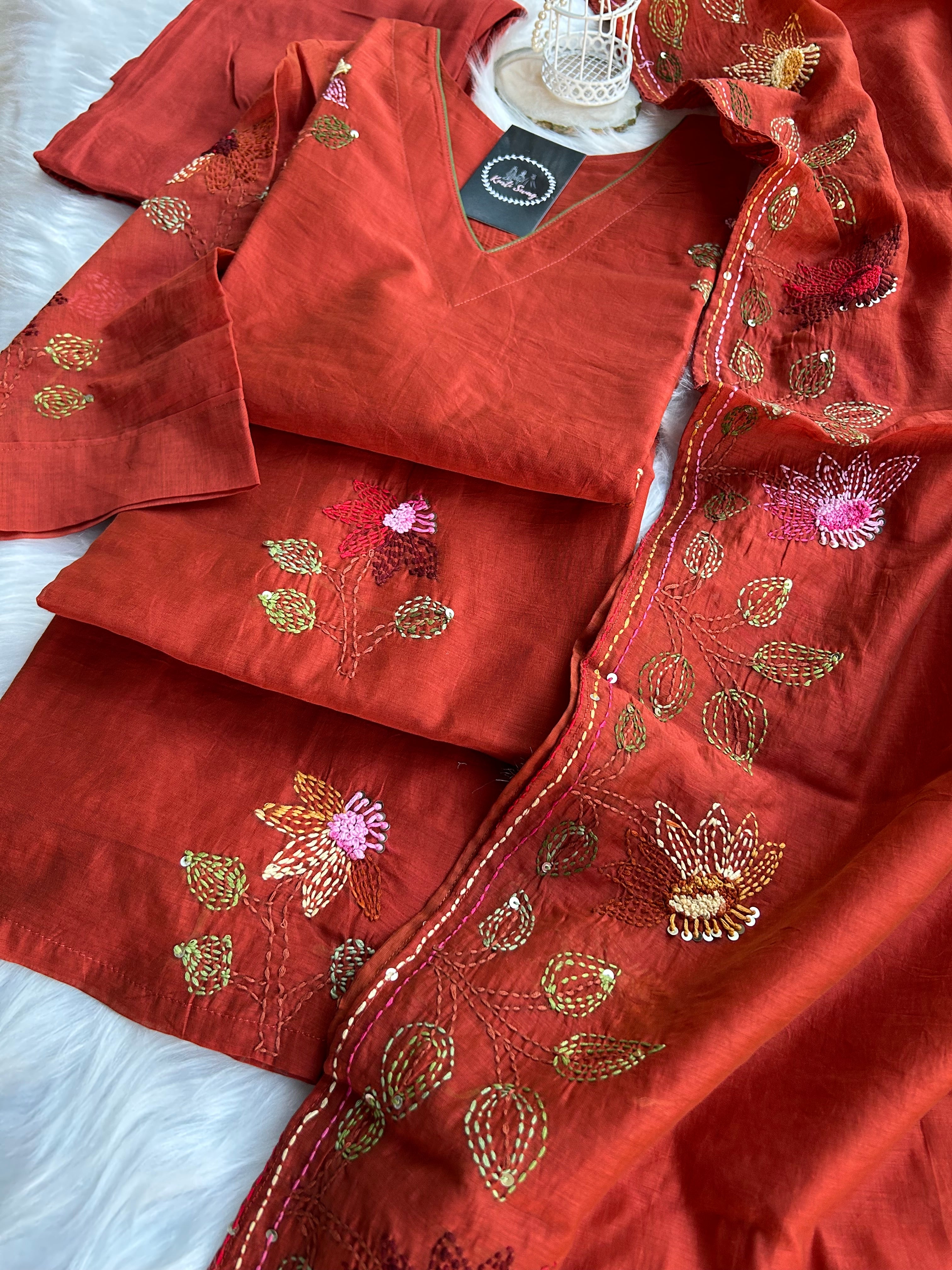 “RANGREZ” Premium Mul Chanderi Kurti Set✨💕 | KurtiSwag