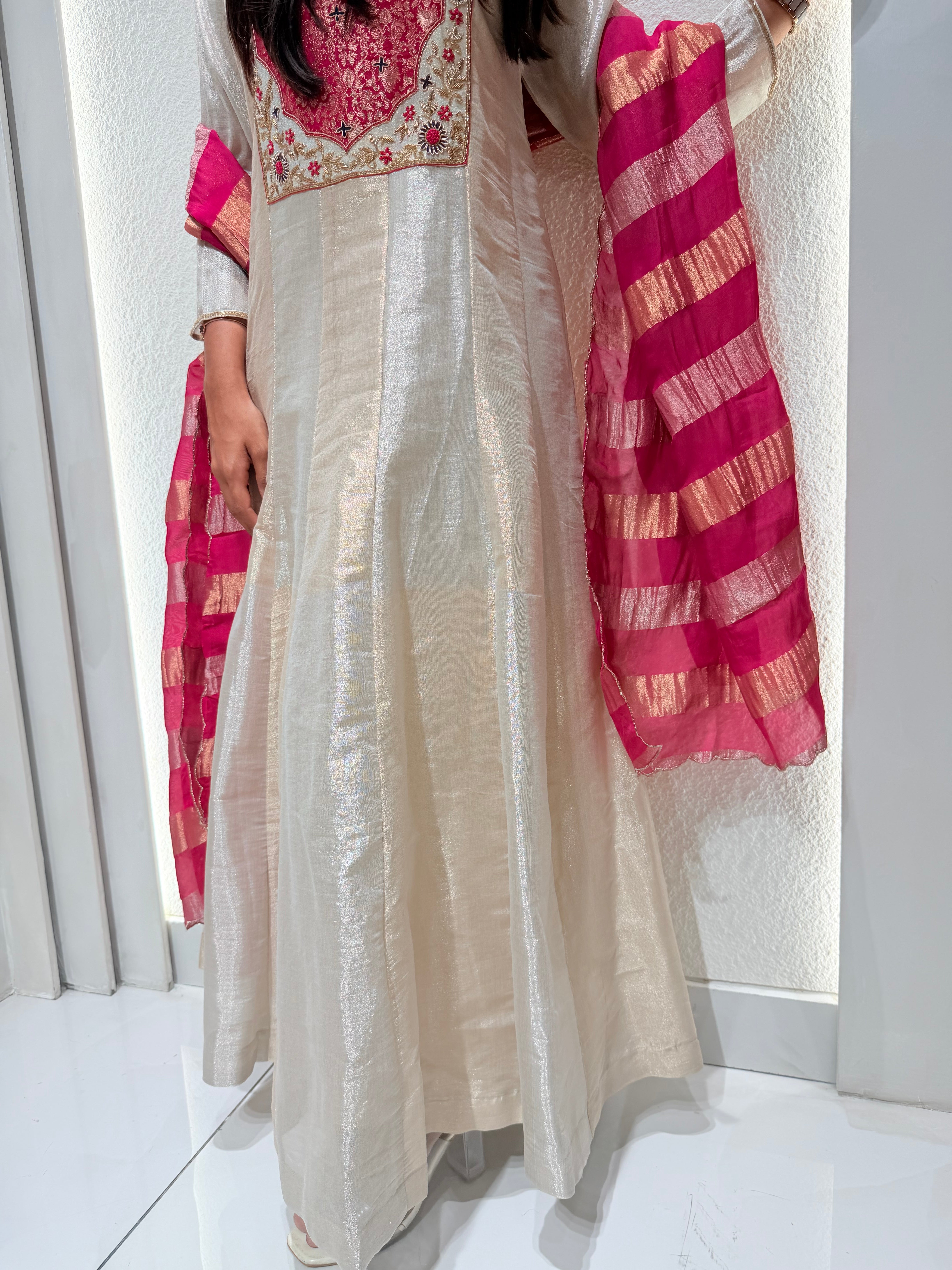 “ZAARA” Premium Tissue Anarkali Suit Set ✨💕 | KurtiSwag