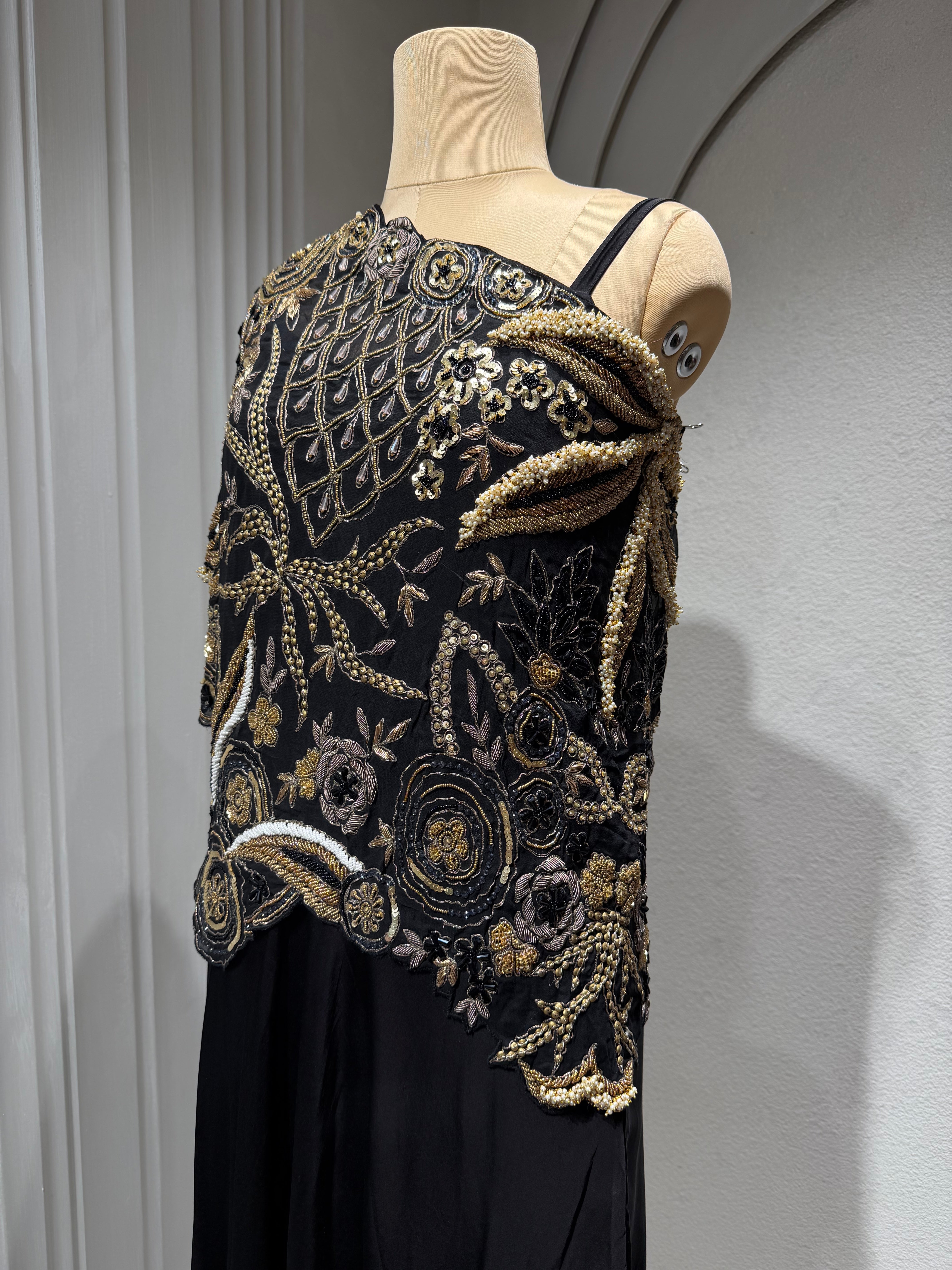 “Emira” Luxe Drape Set With One Shoulder Cape ✨♥️ | KurtiSwag