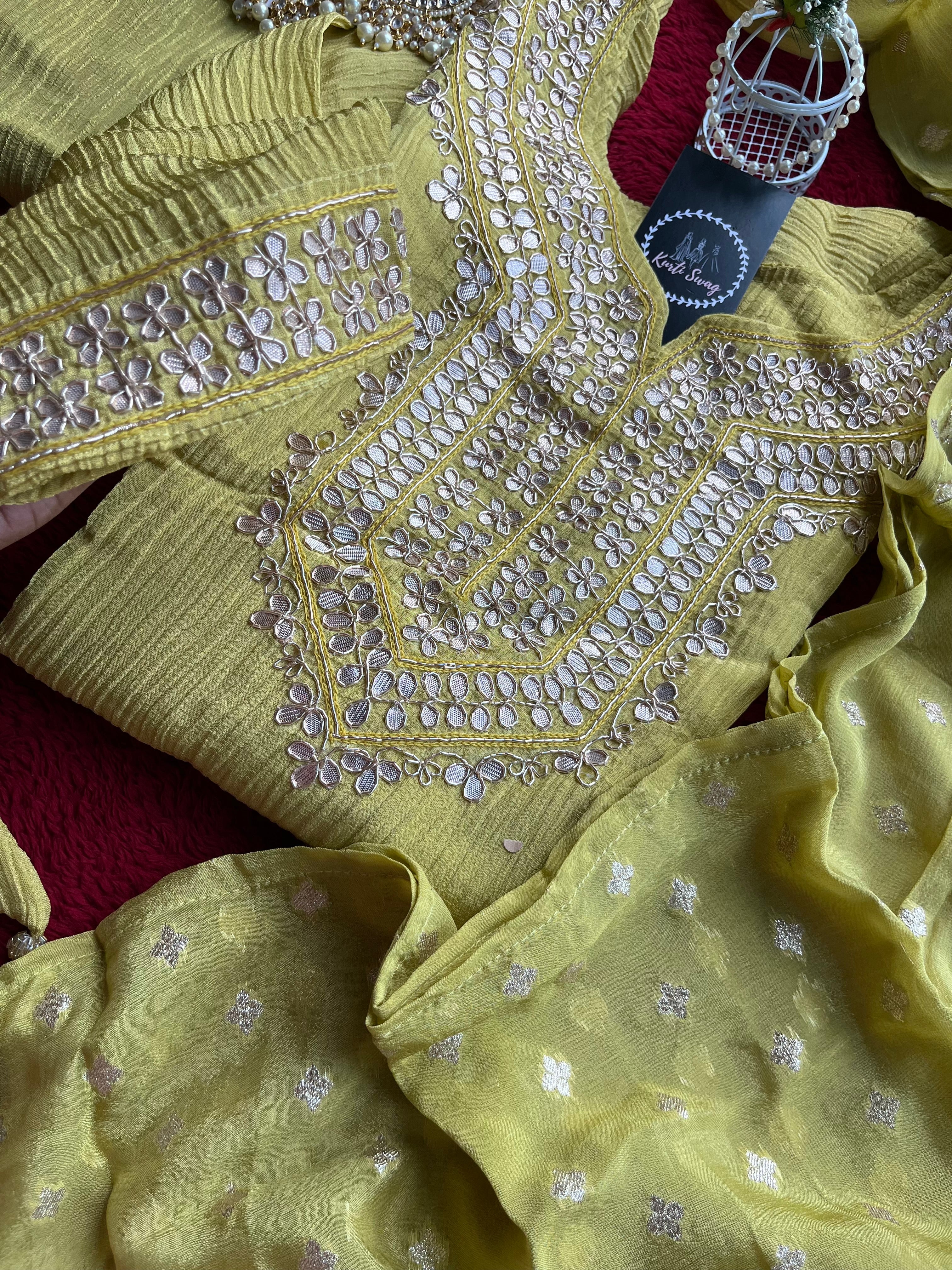 “CHITRA” Premium Crush Tissue Set ✨💕 | KurtiSwag