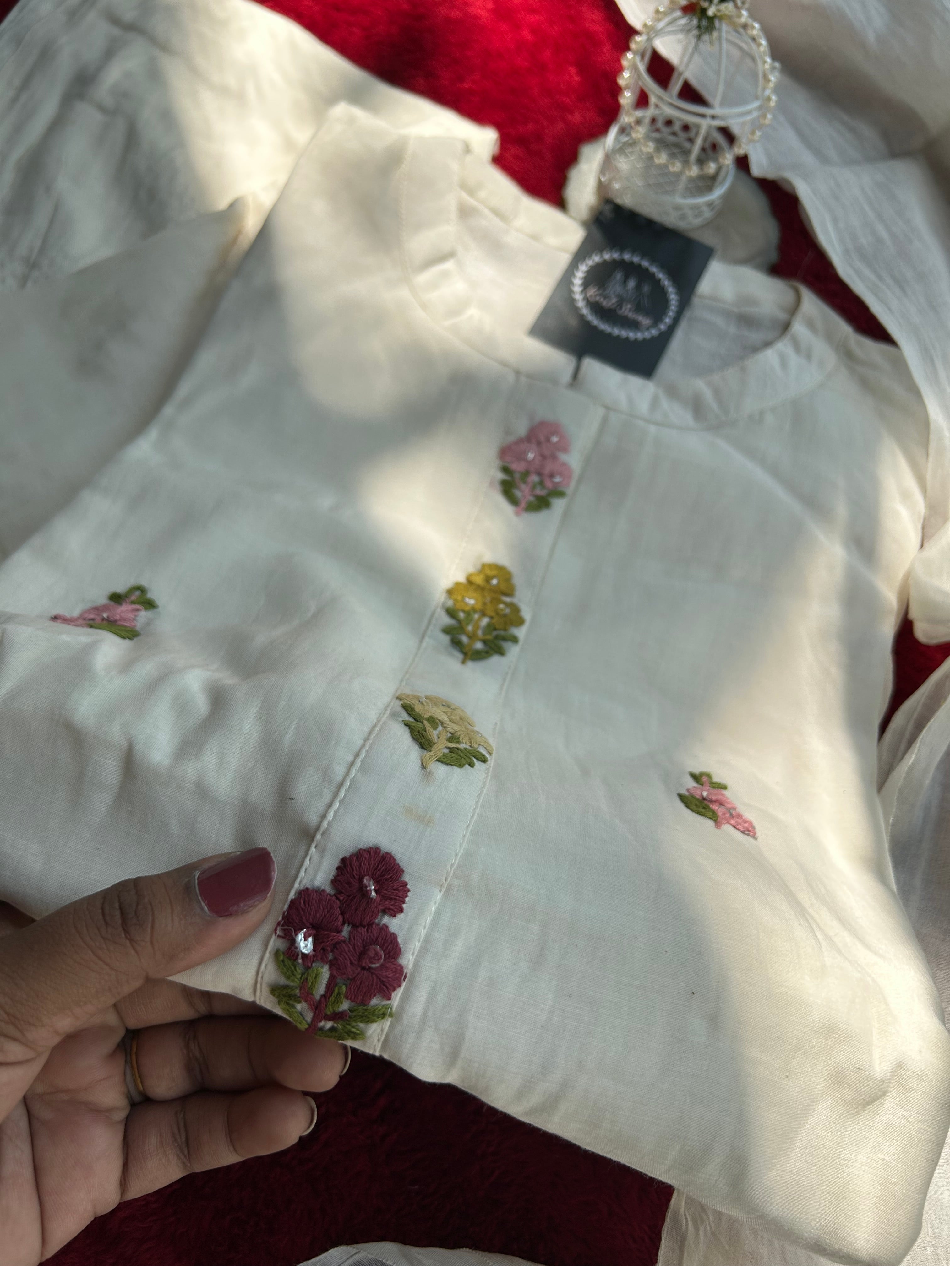 “NUPUR” Mul Chanderi Thread Embroidered Suit Set ✨♥️ | KurtiSwag