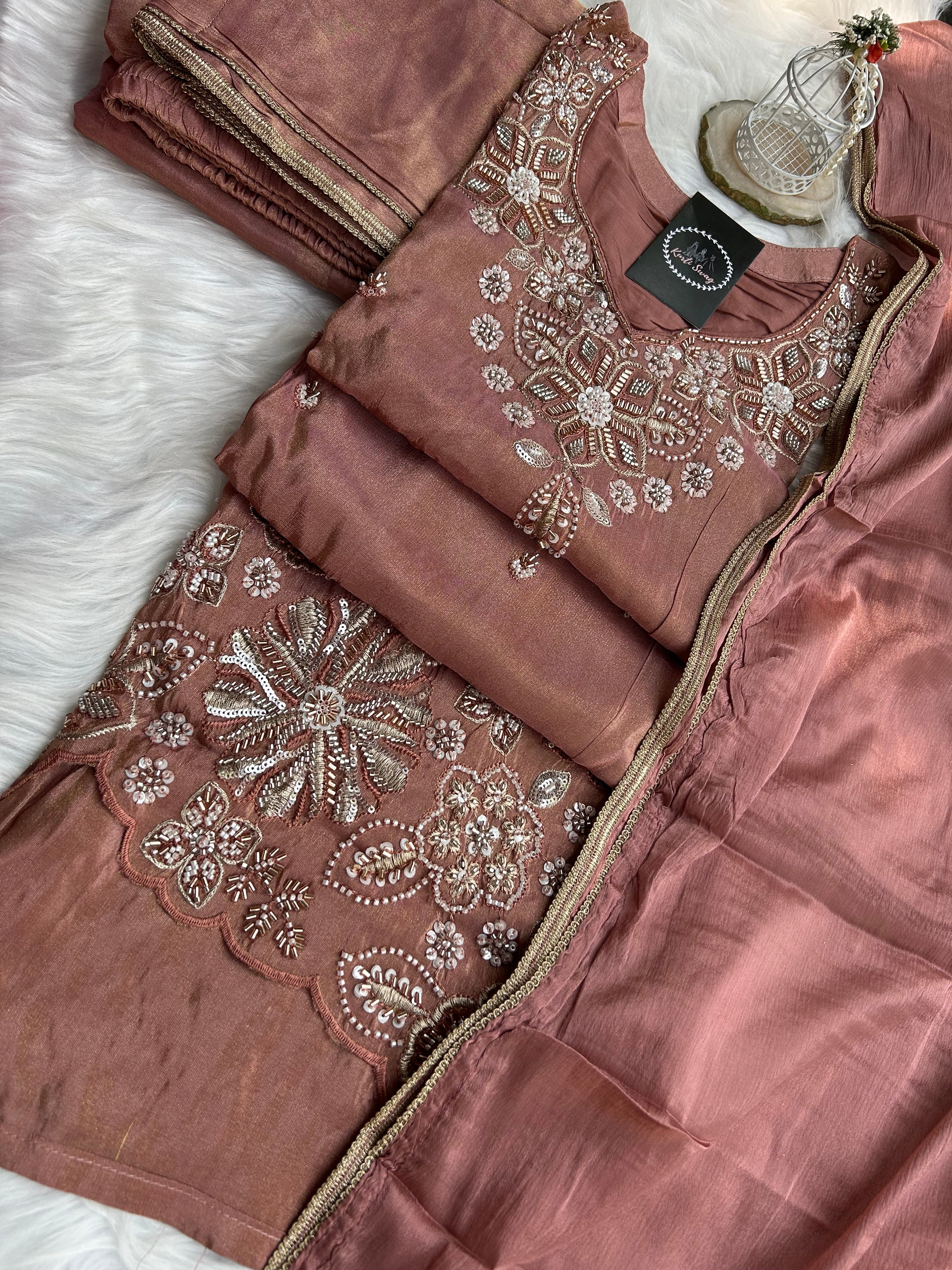 “AFREEN” Tissue Silk Divider Set 💕✨ | KurtiSwag