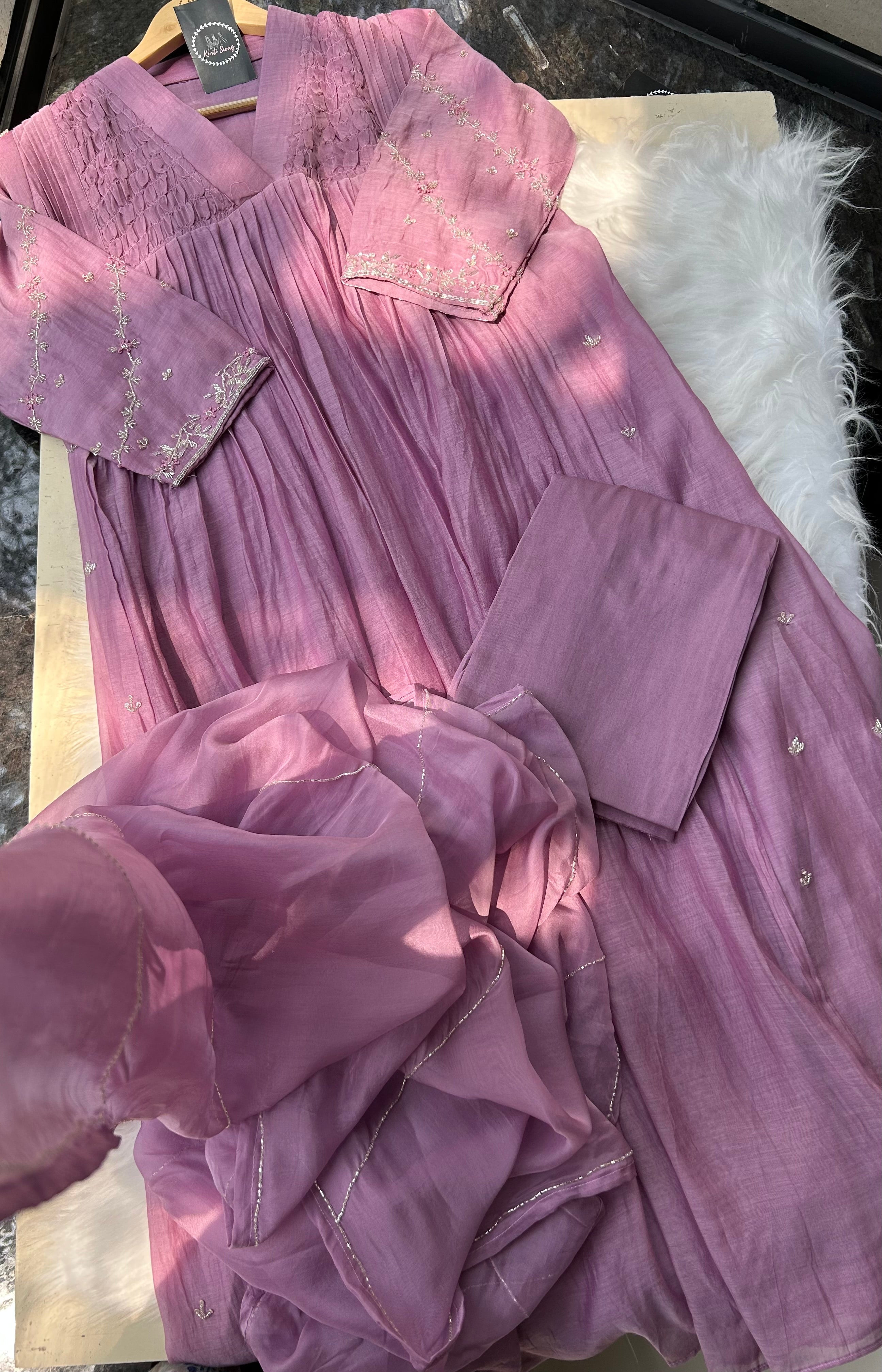“MUL AURA” Premium Mul Chanderi Suit Set 💕✨ | KurtiSwag