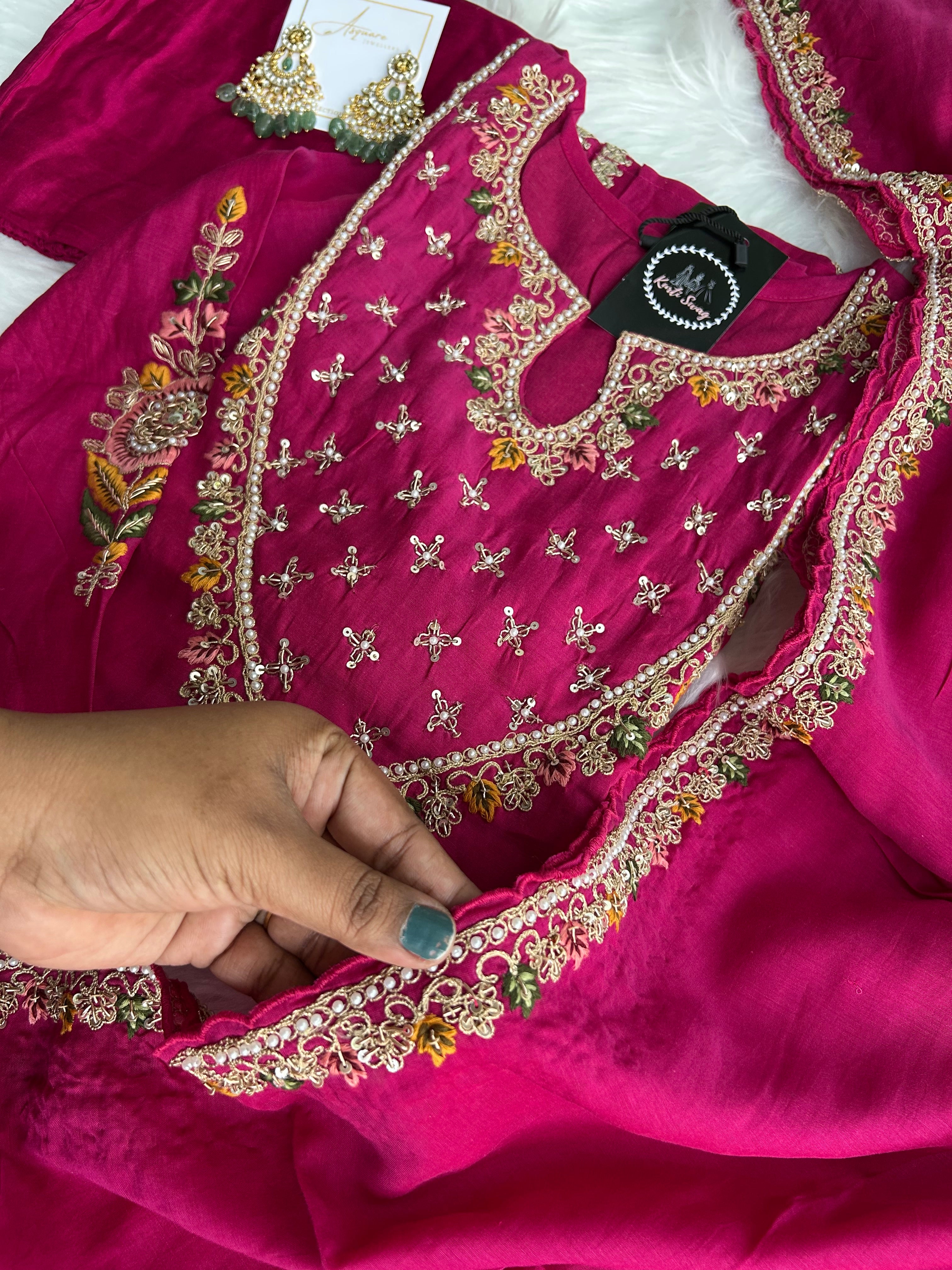 “DHAARNA” Mul Chanderi Festive Suit Set ✨💕 | KurtiSwag